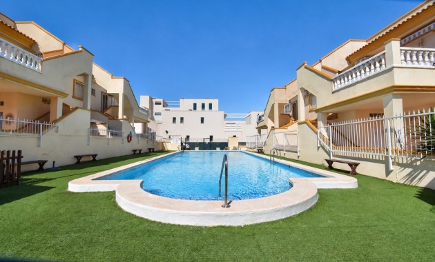 Venta - Apartamento / piso -
Orihuela Costa - Playa Flamenca