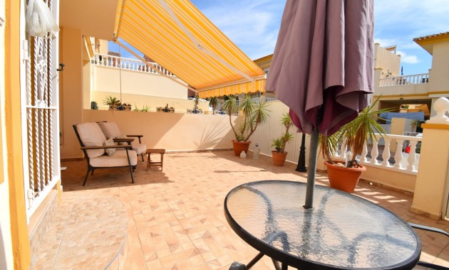 Venta - Apartamento / piso -
Orihuela Costa - Playa Flamenca