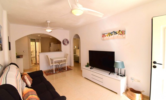 Venta - Apartamento / piso -
Orihuela Costa - Playa Flamenca