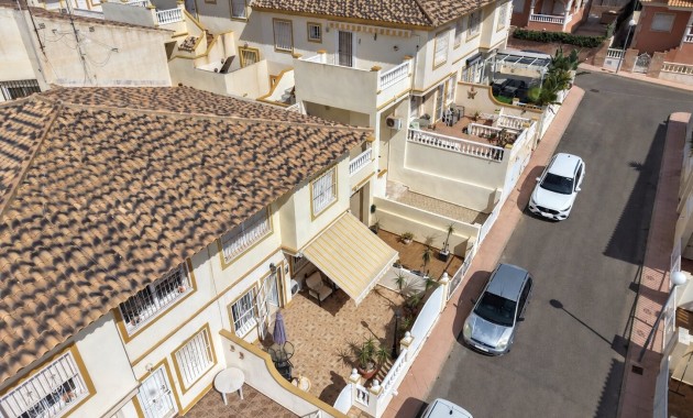 Venta - Apartamento / piso -
Orihuela Costa - Playa Flamenca