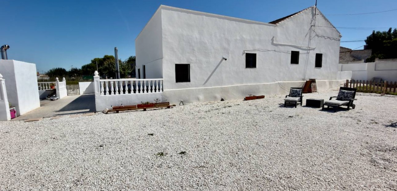 Venta - Finca / Country Property -
Dolores - Comunidad Valenciana