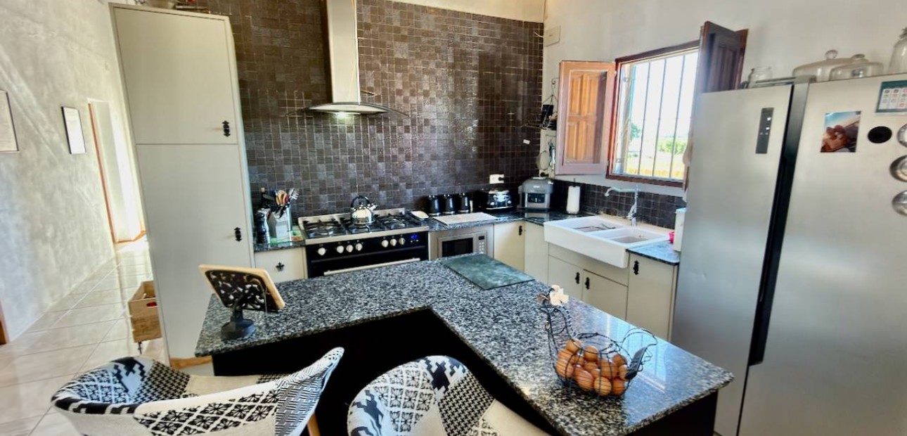 Venta - Finca / Country Property -
Dolores - Comunidad Valenciana