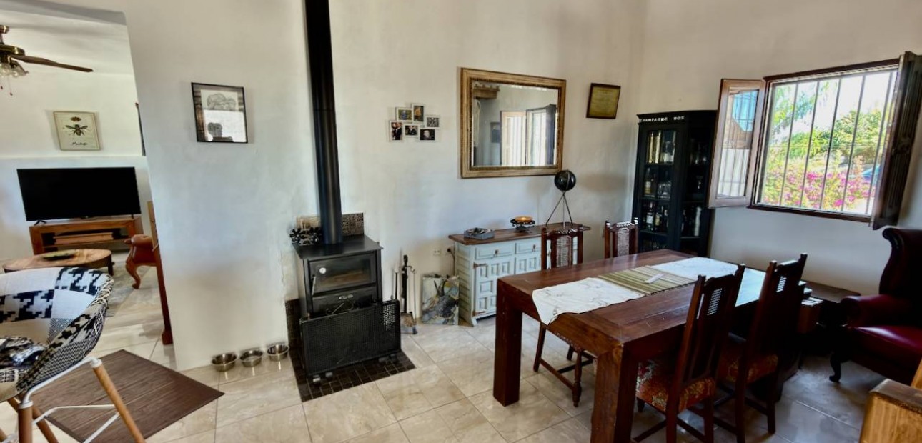 Venta - Finca / Country Property -
Dolores - Comunidad Valenciana