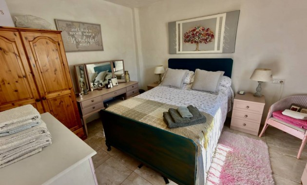 Venta - Finca / Country Property -
Dolores - Comunidad Valenciana