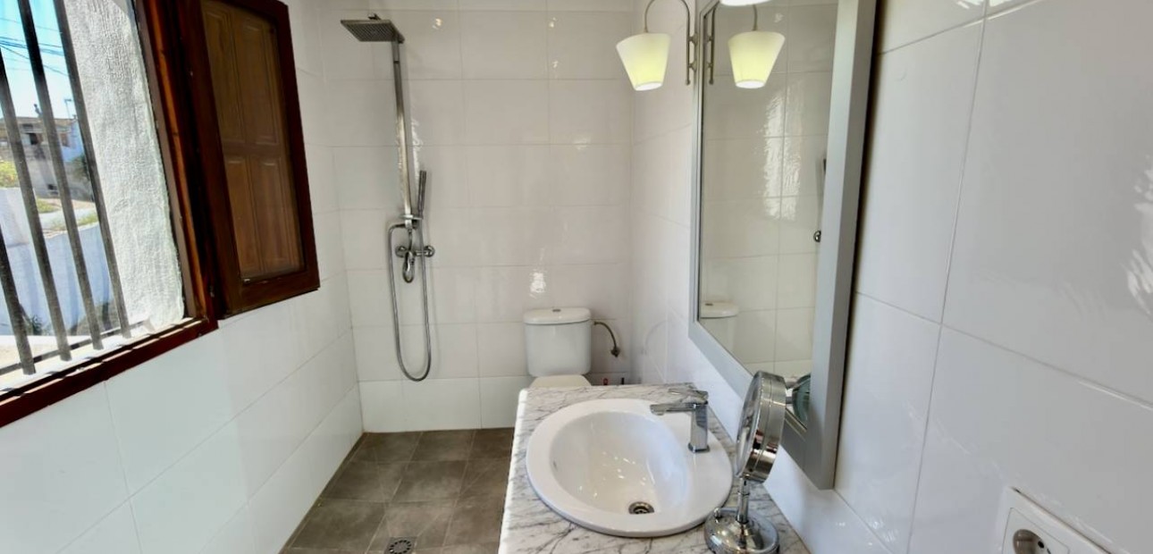 Venta - Finca / Country Property -
Dolores - Comunidad Valenciana