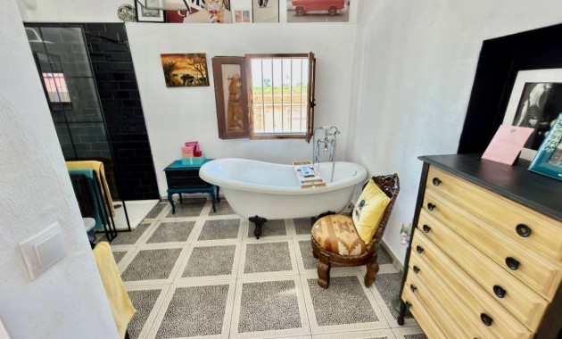 Venta - Finca / Country Property -
Dolores - Comunidad Valenciana