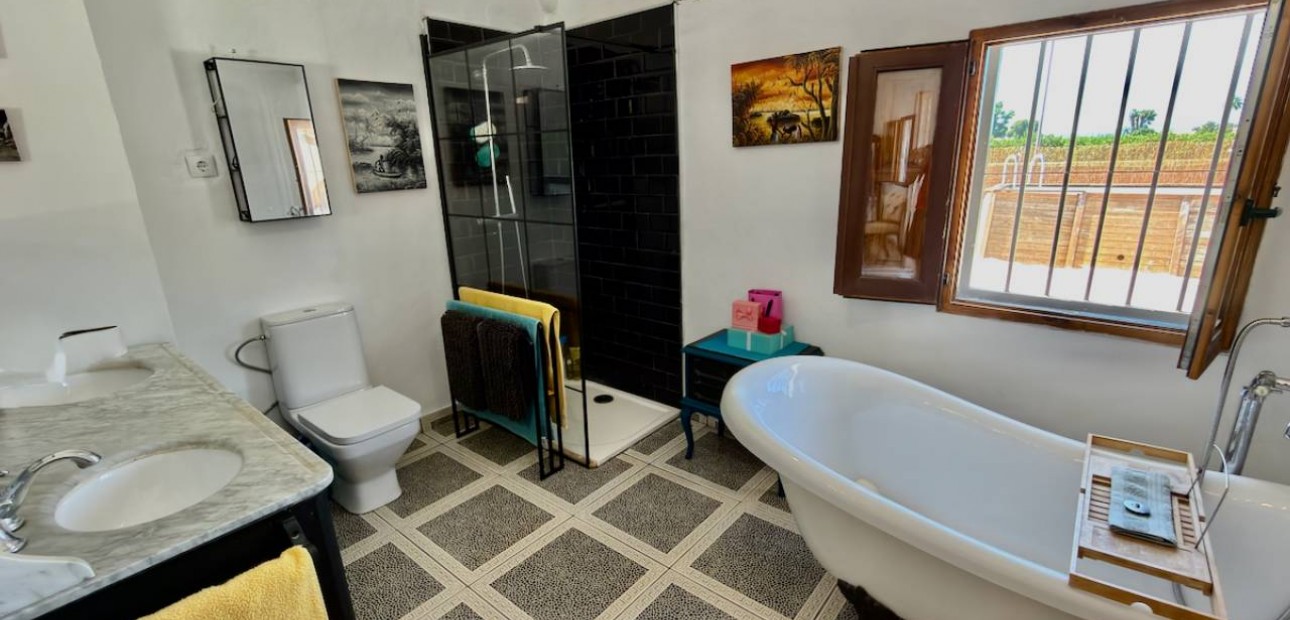 Venta - Finca / Country Property -
Dolores - Comunidad Valenciana