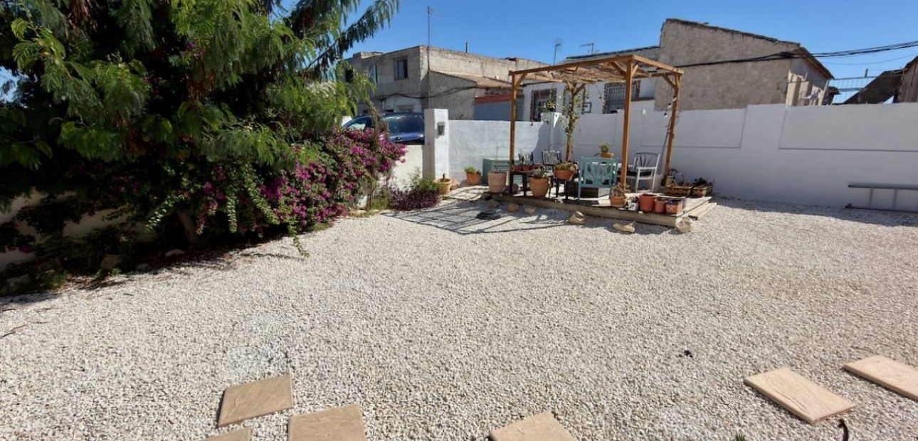 Venta - Finca / Country Property -
Dolores - Comunidad Valenciana