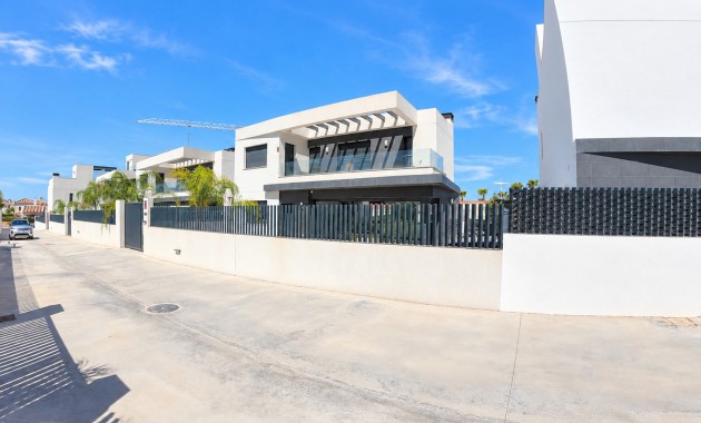 Venta - Detached Villa -
Algorfa - La Finca Golf Resort