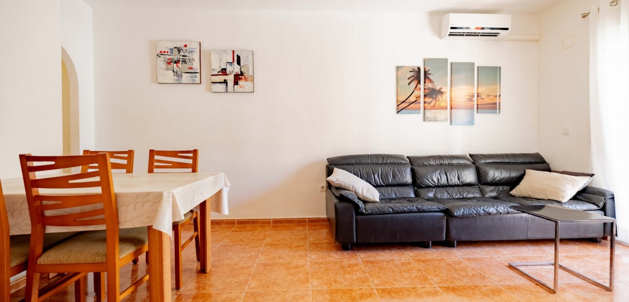 Venta - Apartament / Duplex -
Torrevieja - Playa Los Locos