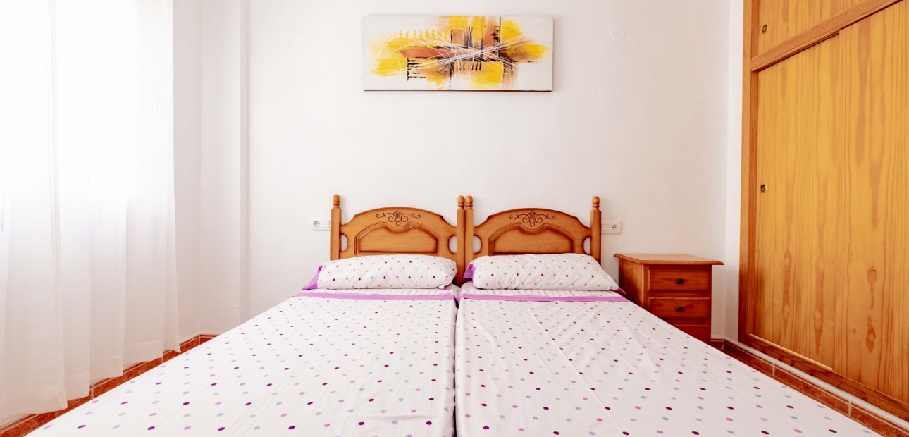 Venta - Apartament / Duplex -
Torrevieja - Playa Los Locos