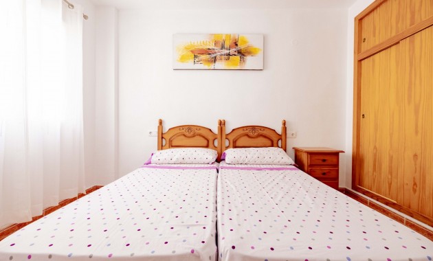 Venta - Apartament / Duplex -
Torrevieja - Playa Los Locos