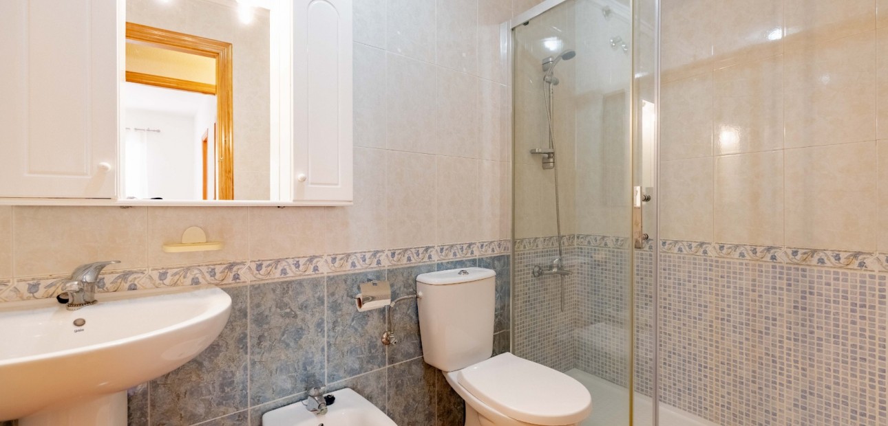 Venta - Apartament / Duplex -
Torrevieja - Playa Los Locos