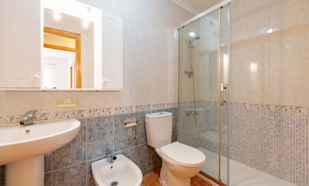 Venta - Apartament / Duplex -
Torrevieja - Playa Los Locos