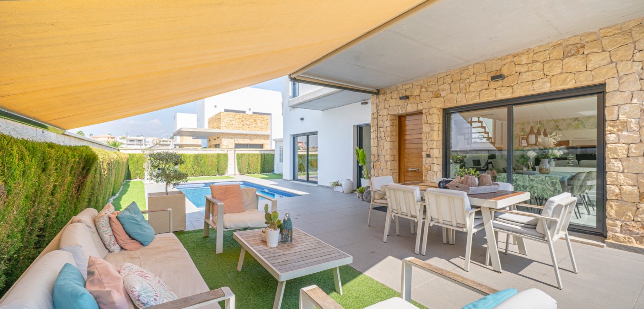 Venta - Detached Villa -
Ciudad Quesada - Lo Pepin