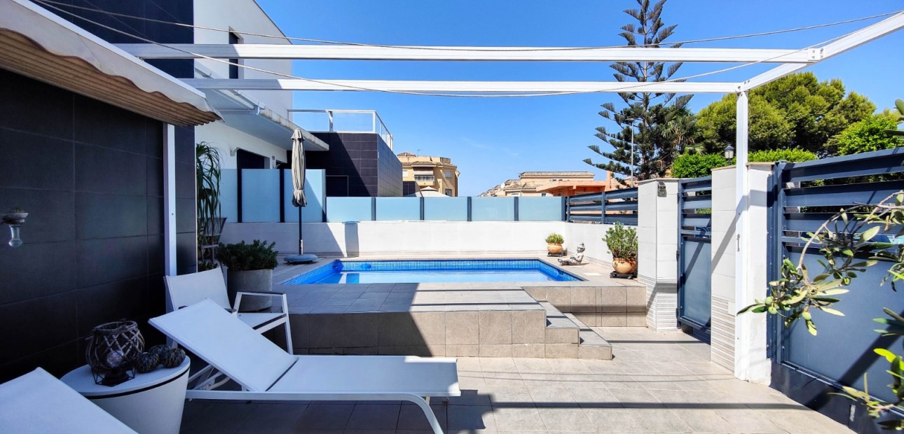 Venta - Detached Villa -
Formentera del Segura - Formentera - Village