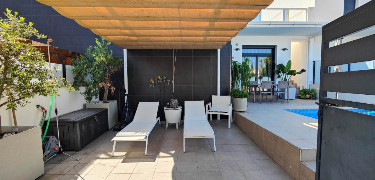 Venta - Detached Villa -
Formentera del Segura - Formentera - Village