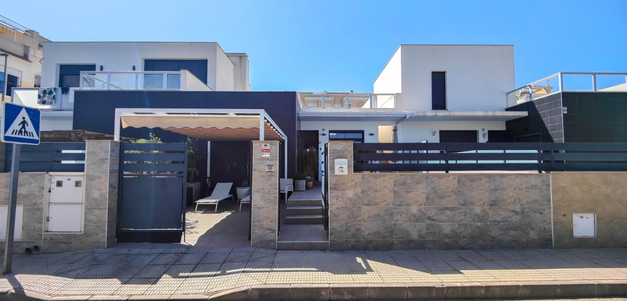 Venta - Detached Villa -
Formentera del Segura - Formentera - Village