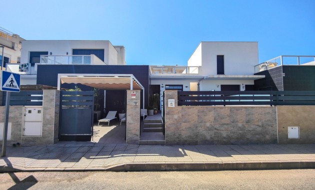 Venta - Detached Villa -
Formentera del Segura - Formentera - Village