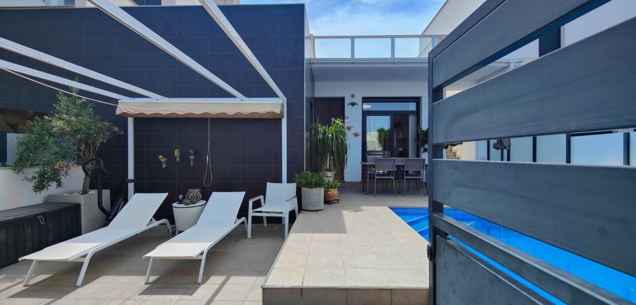 Venta - Detached Villa -
Formentera del Segura - Formentera - Village