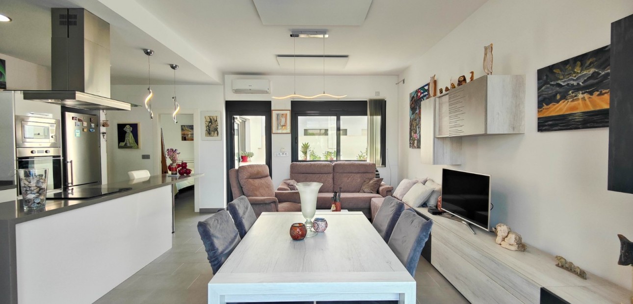 Venta - Detached Villa -
Formentera del Segura - Formentera - Village