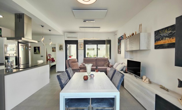 Venta - Detached Villa -
Formentera del Segura - Formentera - Village