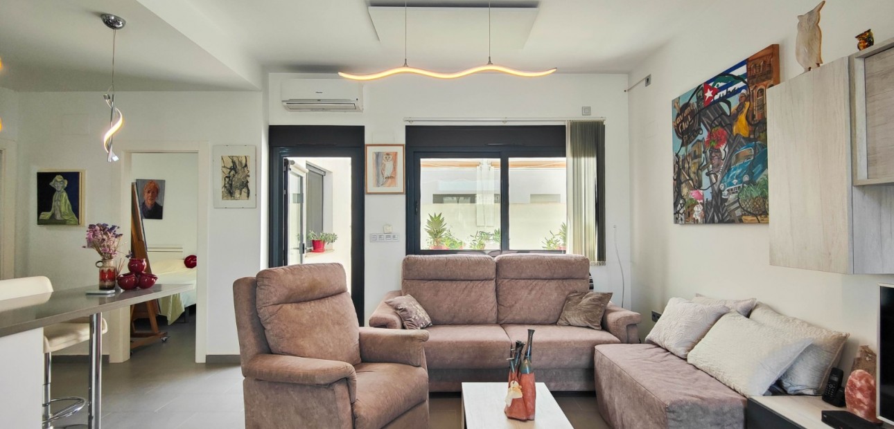 Venta - Detached Villa -
Formentera del Segura - Formentera - Village