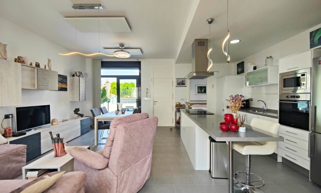 Venta - Detached Villa -
Formentera del Segura - Formentera - Village