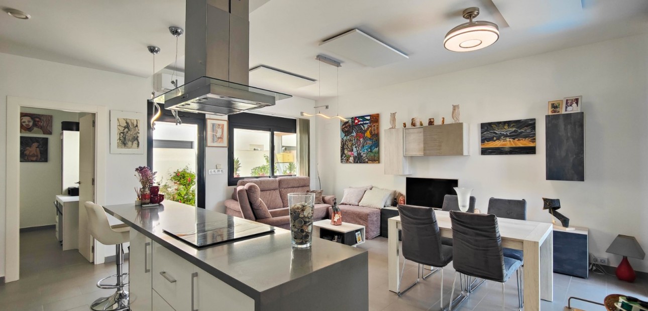 Venta - Detached Villa -
Formentera del Segura - Formentera - Village