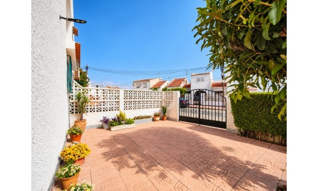 Venta - Adosado -
Torrevieja - Nueva Torrevieja