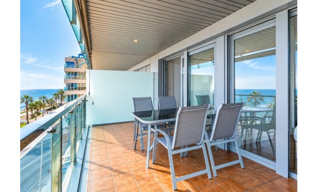 Venta - Apartamento / piso -
Torrevieja - Playa Del Cura