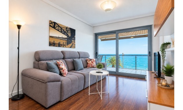 Venta - Apartamento / piso -
Torrevieja - Playa Del Cura