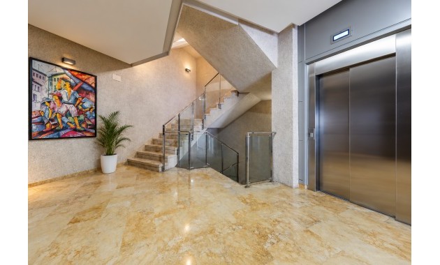 Venta - Apartamento / piso -
Torrevieja - Playa Del Cura