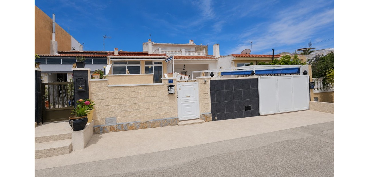 Venta - Apartamento / piso -
Ciudad Quesada - Ciudad Quesada - Town