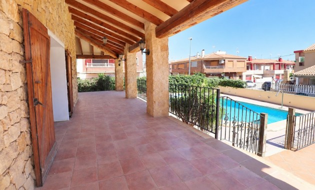 Venta - Detached Villa -
Formentera del Segura - Formentera - Village