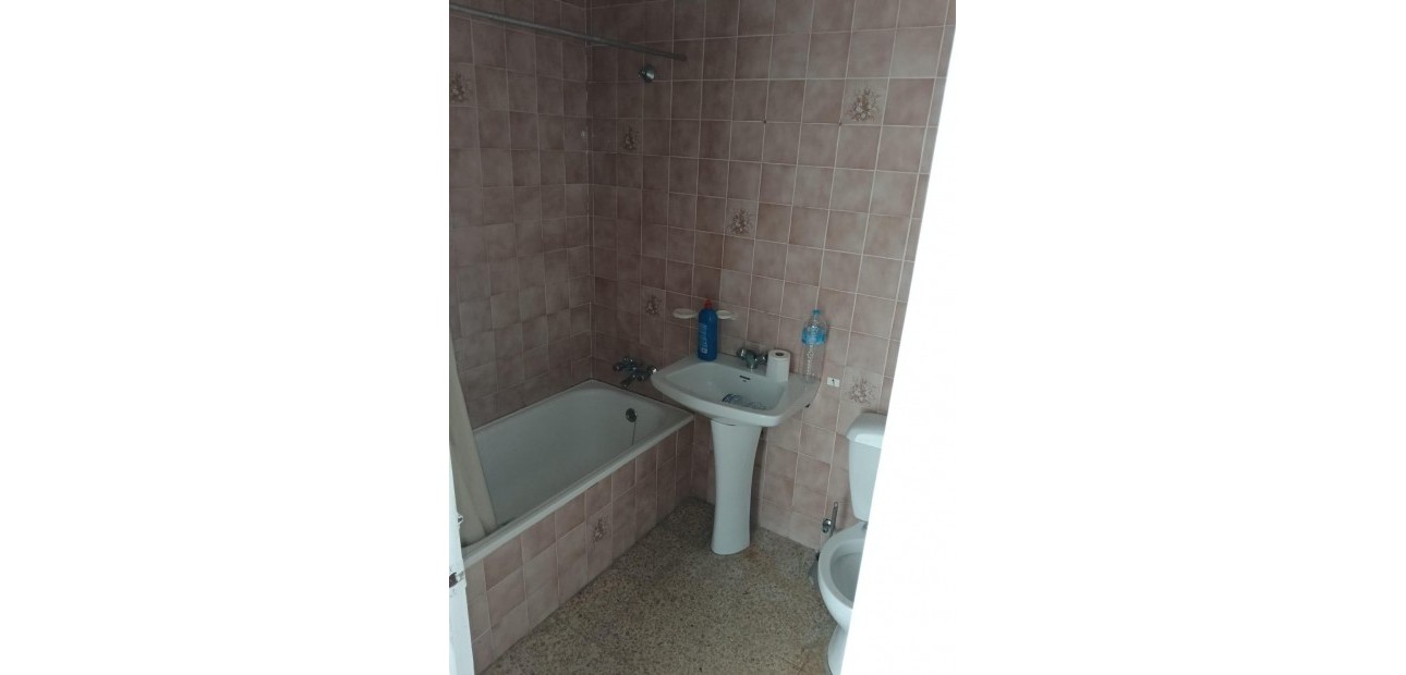 Venta - Apartamento / piso -
Torrevieja - El limonar