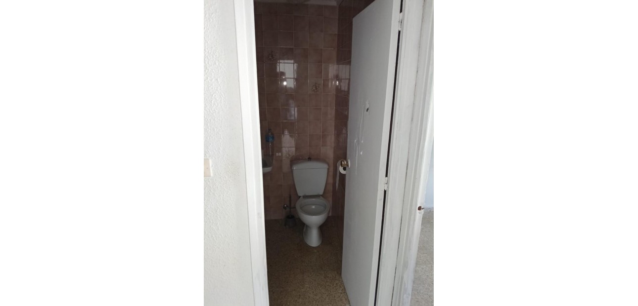 Venta - Apartamento / piso -
Torrevieja - El limonar
