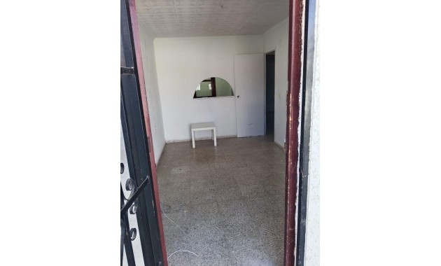 Venta - Apartamento / piso -
Torrevieja - El limonar