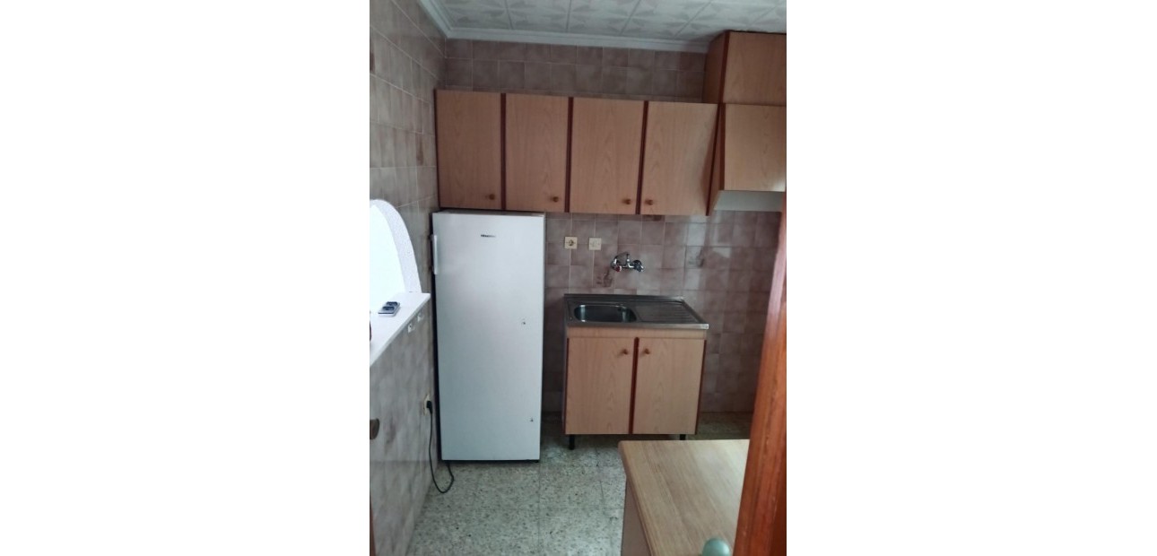Venta - Apartamento / piso -
Torrevieja - El limonar