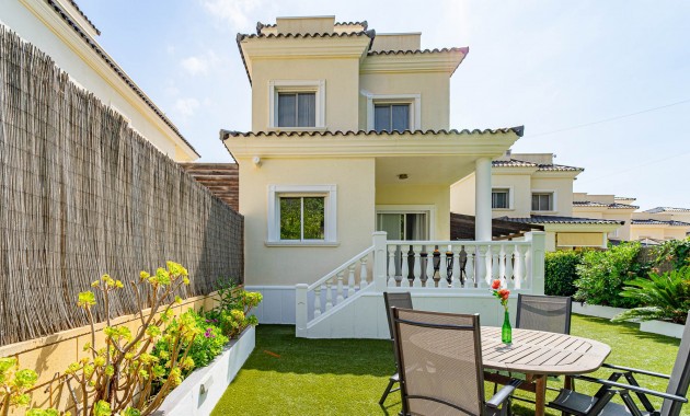 Venta - Detached Villa -
Alicante - El Campello