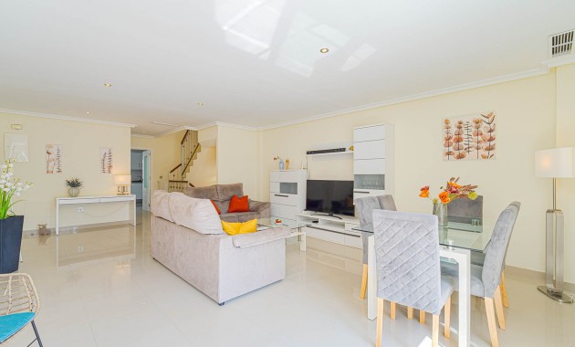 Venta - Detached Villa -
Alicante - El Campello