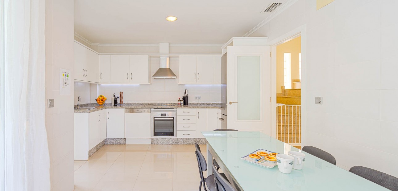 Venta - Detached Villa -
Alicante - El Campello