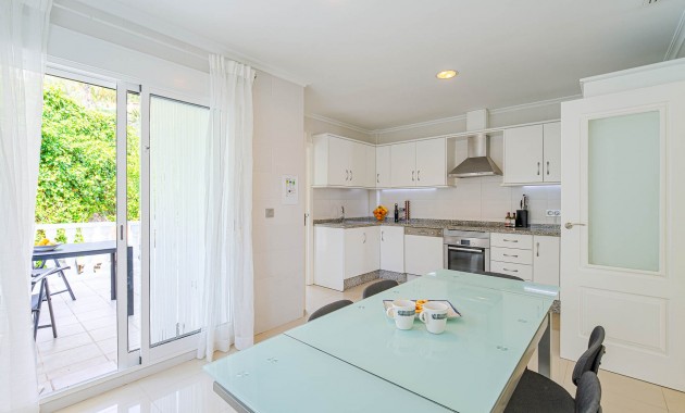 Venta - Detached Villa -
Alicante - El Campello