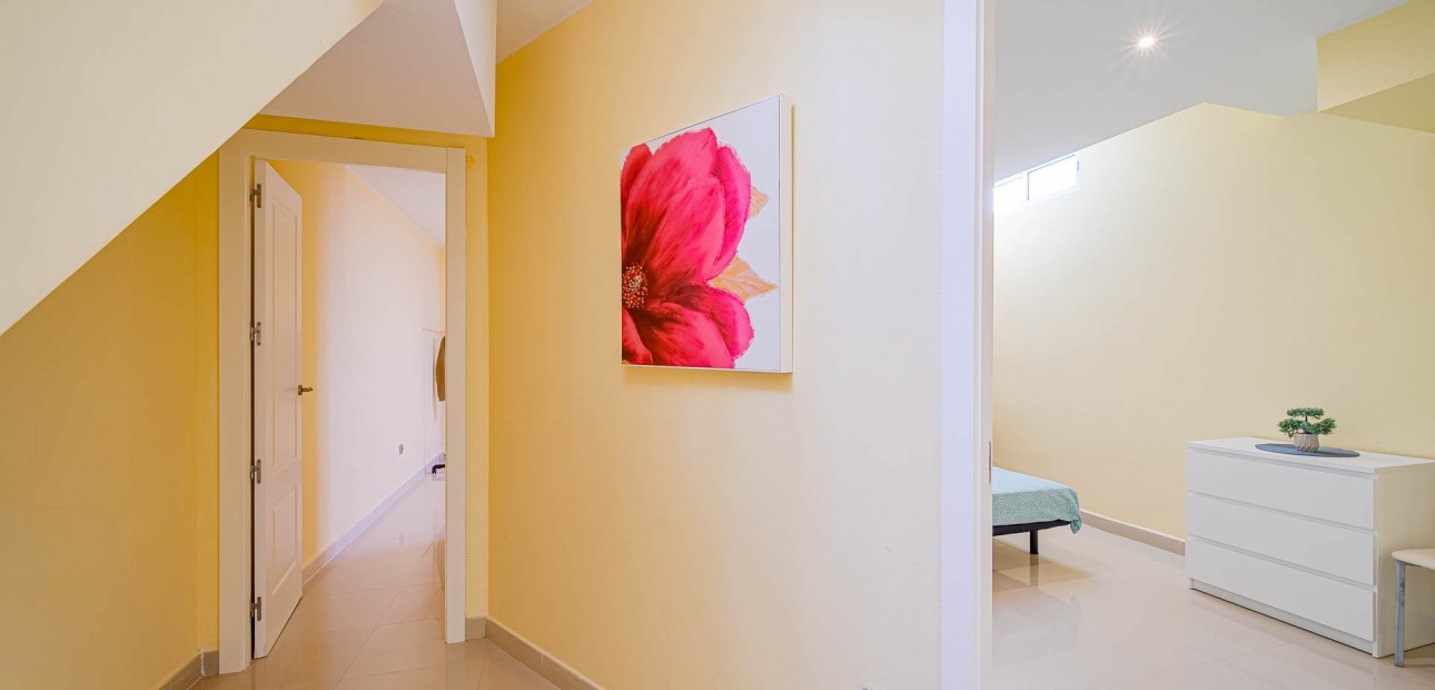 Venta - Detached Villa -
Alicante - El Campello