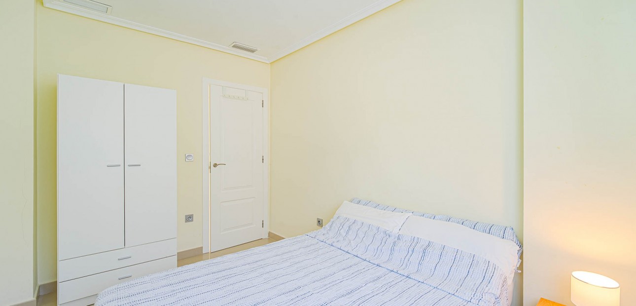 Venta - Detached Villa -
Alicante - El Campello