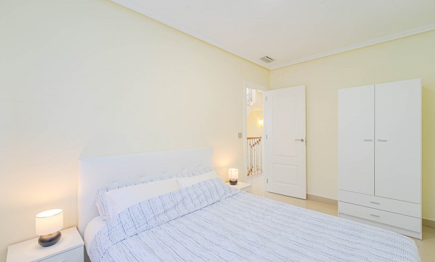 Venta - Detached Villa -
Alicante - El Campello