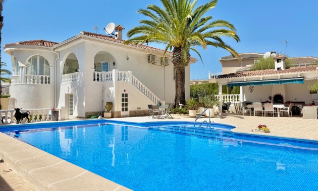 Venta - Detached Villa -
Ciudad Quesada - Centro de la Ciudad Quesada