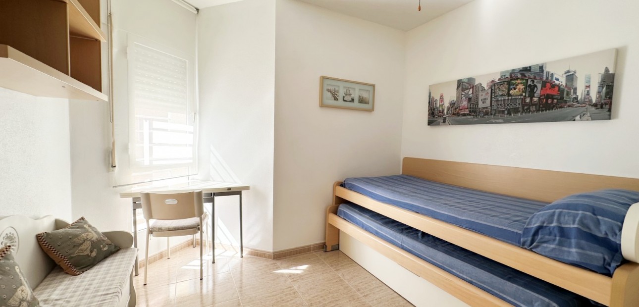 Venta - Apartment / Duplex -
Orihuela Costa - Campoamor