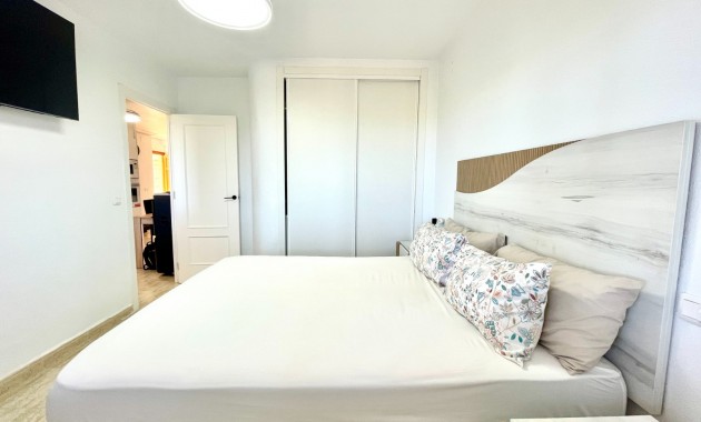 Herverkoop - Appartement / flat -
La Siesta