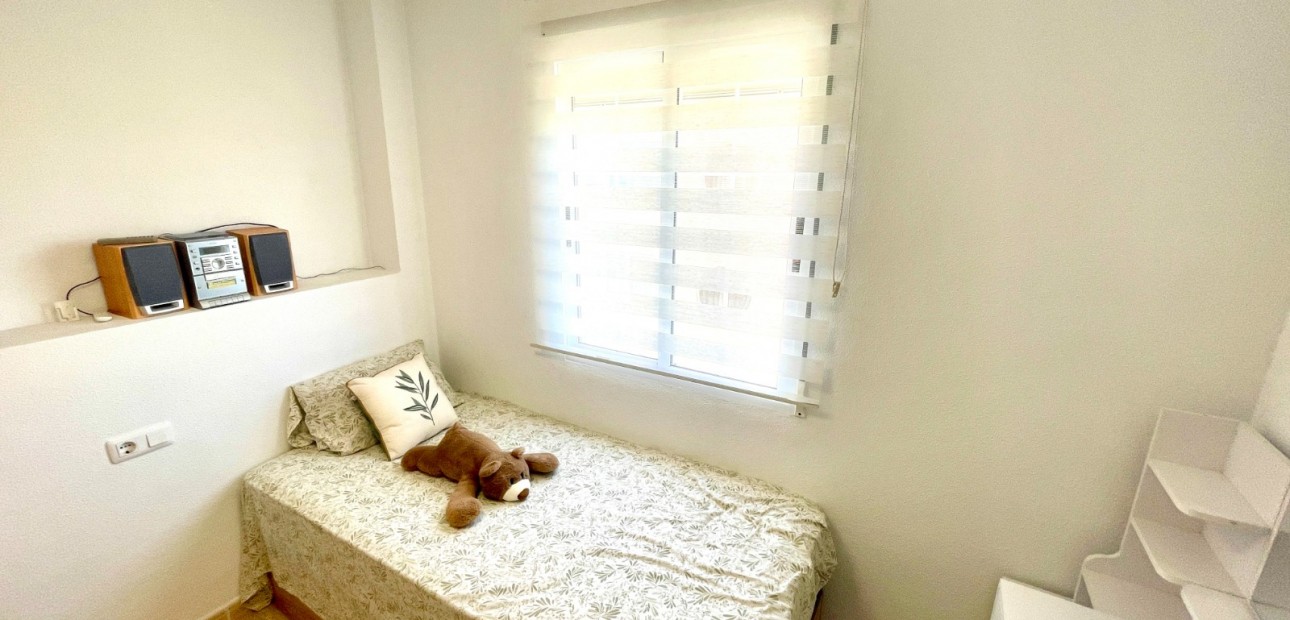 Herverkoop - Appartement / flat -
La Siesta